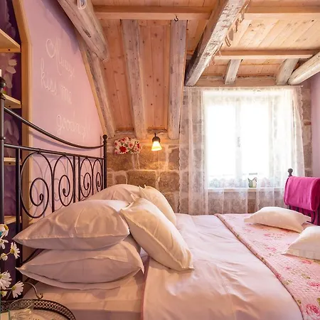 Apartment Attic *