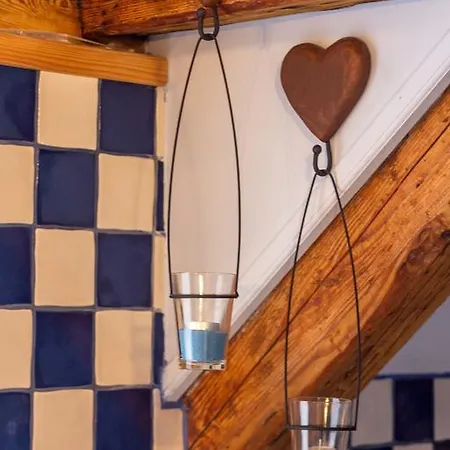 Apartment Attic *